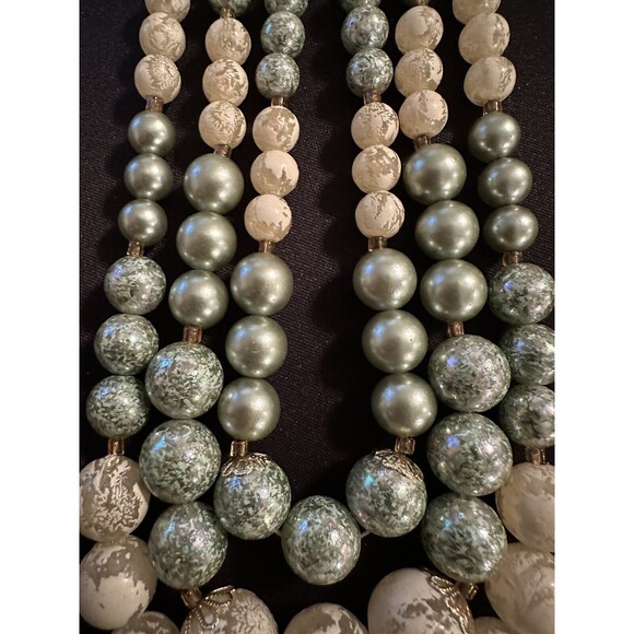 Vintage Beaded Three Strand Necklace Marked Japan - Picture 2 of 4